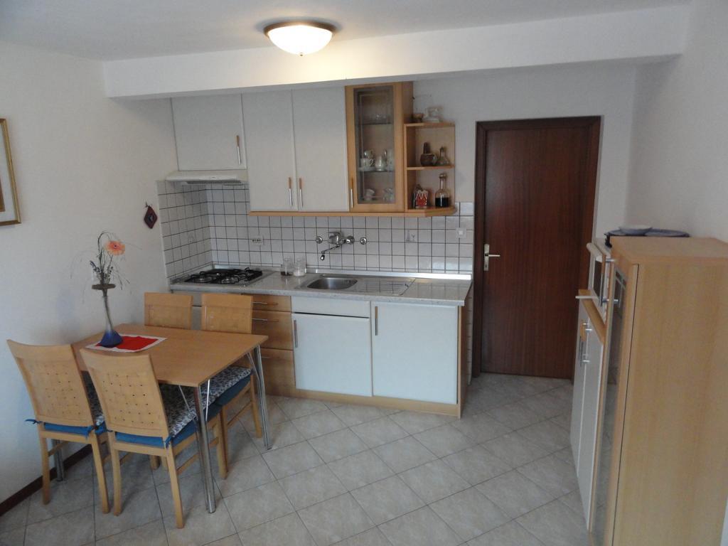 コバリードApartma Skubinアパートメント 部屋 写真