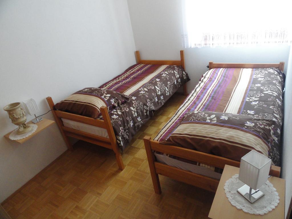 コバリードApartma Skubinアパートメント 部屋 写真
